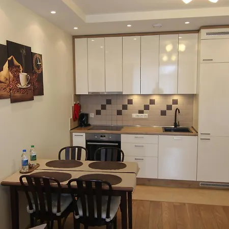 Апартаменты Warmzy Near Park With Free Parking Вильнюс